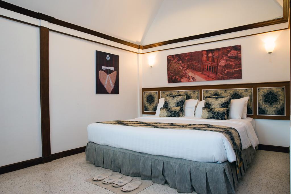 Castle Howchow Beach Resort Hotel Khon Kaen Exterior foto