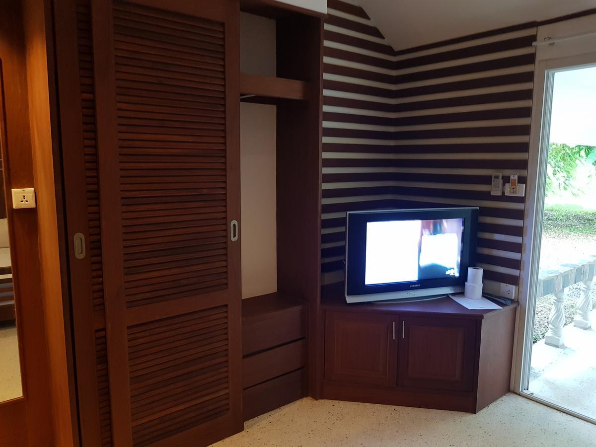 Castle Howchow Beach Resort Hotel Khon Kaen Exterior foto